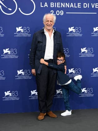 IPA88358287 - Venice, 83rd Venice International Film Festival 2026 - Day 9 - SCHERZETTO photocall. Pictured: Toni Servillo, Lorenzo Perrotta  Copyright: xAlbertoxTerenghi PoolxPhotoxEvenx xPoolxPhotoxEventsx08x IPA88358287
