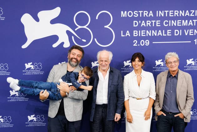 News - Scherzetto Photocall - The 83rd Venice International Film Festival Leonardo Lidi, Lorenzo Perrotta, Toni Servillo, Serena Rossi and Mario Martone attend the Scherzetto Photocall during the 83rd Venice International Film Festival at Palazzo del Casino on September 10, 2026 in Venice, Italy. Photo: Cinzia Camela. Lido di Venezia Palazzo del Casino Italy Copyright: xCinziaxCamelax xLiveMediax LPN_2661966