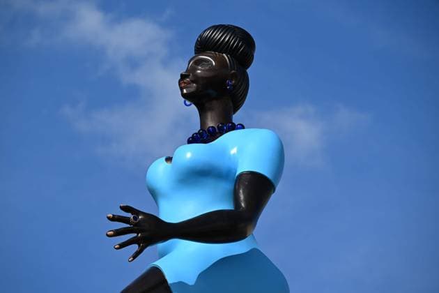 Lady in Blue unveiled in London s Trafalgar Square LONDON, UNITED KINGDOM - SEPTEMBER 10: A view of sculpture Lady in Blue by New York-based artist Tschabalala Self, atop the Fourth Plinth in Trafalgar Square, London, United Kingdom, on September 10, 2026. The vivid blue sculpture depicts a young, contemporary woman walking forward with determination, paying homage to everyday Londoners. The artwork marks the 16th contemporary commission for the landmark site since the Fourth Plinth programme was launched in 1998. Rasid Necati Aslim Anadolu London United Kingdom. Editorial use only. Please get in touch for any other usage.  Copyright: x2026xAnadoluxRasidxNecatixAslimx