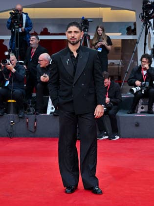 IPA88365889 - Venice, 83rd Venice International Film Festival 2026 - Night 9. Red Carpet for the film UN PEU AVANT MINUIT - Pictured: guest  Copyright: xManuelexMangiarottix xPoolxPhotoxEventsx08x IPA88365889