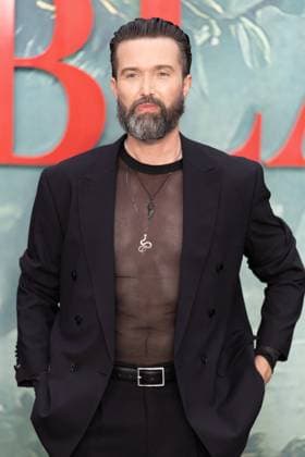 September 10, 2026, London, United Kingdom: Emmett J.Scanlan attends the World Premiere ofÃ‚ MOBLAND SEASON 2Ã‚ atÃ‚ Odeon Luxe Leicester Square.The cast and celebrity guests attend the red carpet World Premiere ofÃ‚ MOBLAND SEASON 2Ã‚ atÃ‚ Odeon Luxe in Leicester Square London United Kingdom - ZUMAs197 20260910_aaa_s197_245 Copyright: xPhilxLewisx