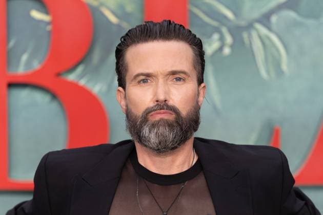 September 10, 2026, London, United Kingdom: Emmett J.Scanlan attends the World Premiere ofÃ‚ MOBLAND SEASON 2Ã‚ atÃ‚ Odeon Luxe Leicester Square.The cast and celebrity guests attend the red carpet World Premiere ofÃ‚ MOBLAND SEASON 2Ã‚ atÃ‚ Odeon Luxe in Leicester Square London United Kingdom  - ZUMAs197 20260910_aaa_s197_265 Copyright: xPhilxLewisx