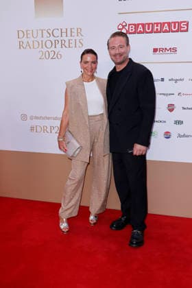 Sasha and his wife Julia Roentgen at the German Radio Awards (Deutscher Radiopreis) ceremony on September 10, 2026, at the Musical Theater an der Elbe in Hamburg. Sasha and his wife Julia Roentgen arrive for the annual German Radio Awards (Deutscher Radiopreis) ceremony on September 10, 2026 at the Musical Theater an der Elbe in Hamburg, Germany. German Radio Awards ceremony in