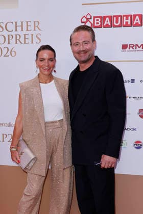 Sasha and his wife Julia Roentgen at the German Radio Awards (Deutscher Radiopreis) ceremony on September 10, 2026, at the Musical Theater an der Elbe in Hamburg. Sasha and his wife Julia Roentgen arrive for the annual German Radio Awards (Deutscher Radiopreis) ceremony on September 10, 2026 at the Musical Theater an der Elbe in Hamburg, Germany. German Radio Awards ceremony in