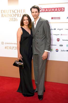 Alice Dwyer and Sabin Tambrea at the 17th German Radio Awards ceremony in 2026 at the Stage Theater an der Elbe in Hamburg, September 10, 2026 Foto:xC.xNiehausx xFuturexImagex radiopreis_6728