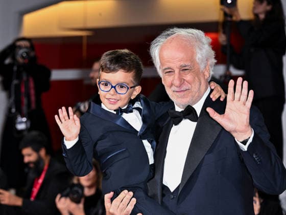 IPA88369877 - Venice, 83rd Venice International Film Festival 2026 - Night 9. Red Carpet for the film *Scherzetto* - Pictured: Toni Servillo, Lorenzo Pezzotta  Copyright: xSimonexComix xPoolxPhotoxEventsx08x IPA88369877