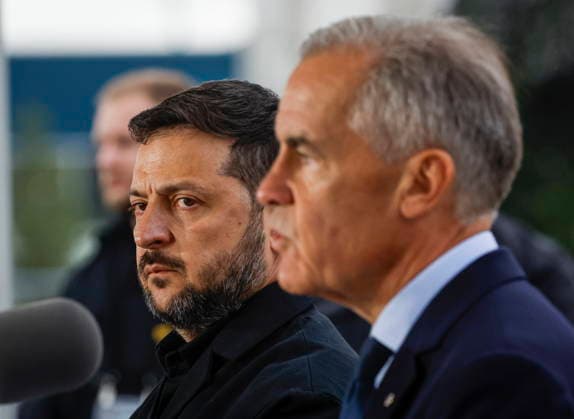 September 10, 2026, Calgary, Ab, CANADA: Prime Minister Mark Carney, right, and Volodymyr Zelenskyy, president of Ukraine, speak after signing agreements in Calgary, Alta., Thursday, Sept. 10, 2026. Calgary CANADA - ZUMAc35_ 20260910_zaf_c35_094 Copyright: xJeffxMcintoshx