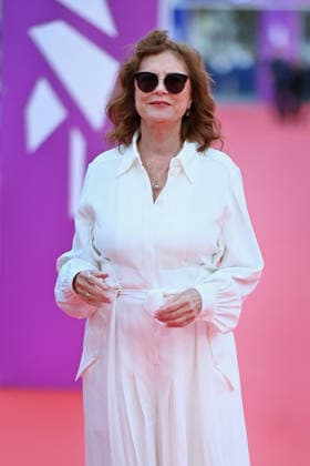 Deauville Icon Award Ceremony FC Susan Sarandon attends the Deauville Icon Award Ceremony at the 52nd Deauville American Film Festival on September 10, 2026 in Deauville, France. Photo by Franck Castel ABACAPRESS.COM Deauville  Copyright: xCastelxFranck ABACAx