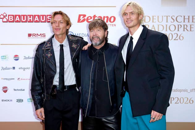 Rea Garvey with Felix Hain and Lucas Hain at the 17th German Radio Awards ceremony in 2026 at the Stage Theater an der Elbe in Hamburg, September 10, 2026 Foto:xC.xTamckex xFuturexImagex radiopreis_6829