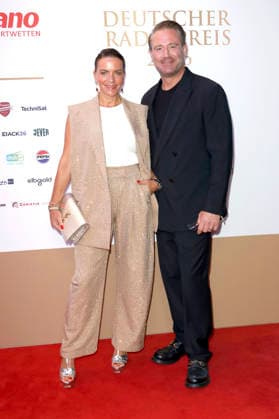 Sasha with his wife Julia Röntgen at the 17th German Radio Awards ceremony in 2026 at the Stage Theater an der Elbe in Hamburg, September 10, 2026 Foto:xC.xTamckex xFuturexImagex radiopreis_6848