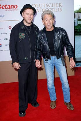 Johannes Oerding and Peter Maffay at the 17th German Radio Awards ceremony in 2026 at the Stage Theater an der Elbe in Hamburg, September 10, 2026 Foto:xC.xTamckex xFuturexImagex radiopreis_6886