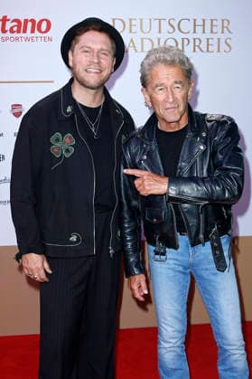 Johannes Oerding and Peter Maffay at the 17th German Radio Awards ceremony in 2026 at the Stage Theater an der Elbe in Hamburg, September 10, 2026 Foto:xC.xTamckex xFuturexImagex radiopreis_6889