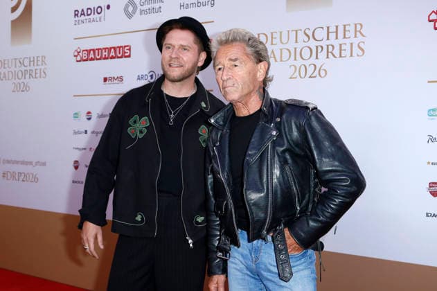 Johannes Oerding and Peter Maffay at the 17th German Radio Awards ceremony in 2026 at the Stage Theater an der Elbe in Hamburg, September 10, 2026 Foto:xC.xTamckex xFuturexImagex radiopreis_6892