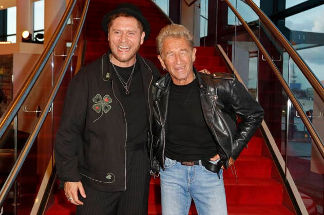 Johannes Oerding and Peter Maffay at the 17th German Radio Awards ceremony in 2026 at the Stage Theater an der Elbe in Hamburg, September 10, 2026 Foto:xC.xTamckex xFuturexImagex radiopreis_6945