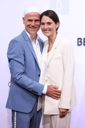 Bertelsmann Party 2026: Ralf Zacherl, Viola Zacherl on the red carpet at the Bertelsmann Party 2026, Bertelsmann Berlin Office, Berlin, September 10, 2026 Copyright: xEventpress Kratschx