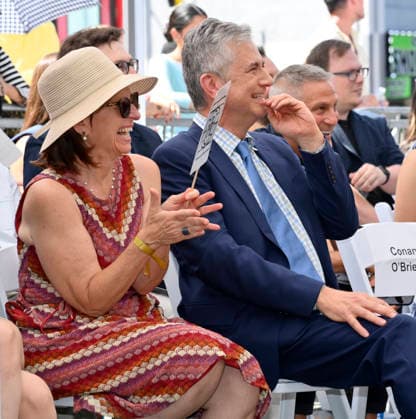 American screenwriter, television producer and director Greg Daniels (R) and his wife Susanne Daniels react to comments during an unveiling ceremony honoring Daniels with the 2,856th star on the Hollywood Walk of Fame in Los Angeles on Thursday, September 10, 2026.  LAP2026091028 JIMxRUYMEN
