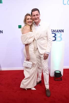 Bertelsmann Party 2026: Lisa and Henry Walser on the red carpet at the Bertelsmann Party 2026, Bertelsmann Berlin Office, September 10, 2026 Copyright: xEventpress Kratschx