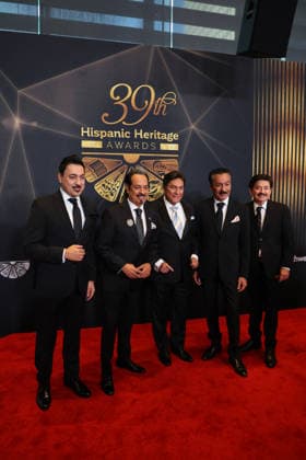 Members of the Mexican band Los Tigres del Norte pose on the red carpet at the 39th Hispanic Heritage Awards at Orchestra Hall in Minneapolis, United States, 10 September 2026. Hispanic Heritage Awards Red Carpet in Minneapolis !ACHTUNG: NUR REDAKTIONELLE NUTZUNG!  Copyright: xAdamxBettcherx AME6365 20260911-55021365398_1