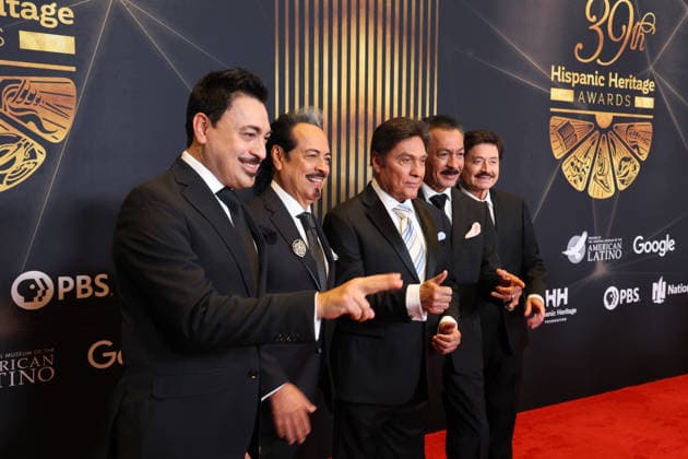 Members of the Mexican band Los Tigres del Norte pose on the red carpet at the 39th Hispanic Heritage Awards at Orchestra Hall in Minneapolis, United States, 10 September 2026. Hispanic Heritage Awards Red Carpet in Minneapolis !ACHTUNG: NUR REDAKTIONELLE NUTZUNG!  Copyright: xAdamxBettcherx AME6366 20260911-55021365403_1