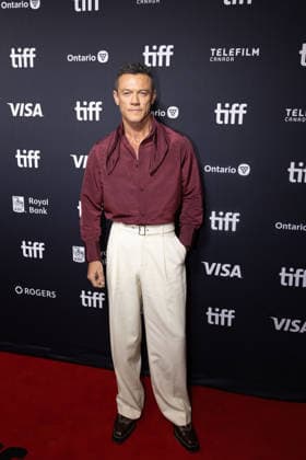 2026 Toronto International Film Festival - The Housewife Premiere Luke Evans attends the premiere of The Housewife during the 2026 Toronto International Film Festiva at Royal Alexandra Theatre on September 10, 2026 in Toronto, Ontario. Toronto Royal Alexandra Theatre Ontario Canada Copyright: xPicjer imageSPACEx