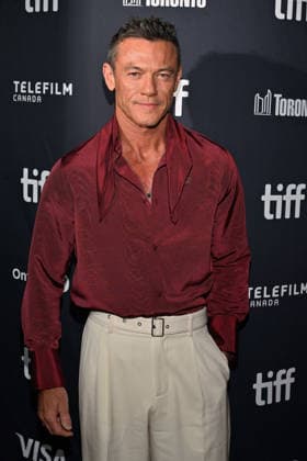 TIFF Toronto Screening The Housewife Luke Evans attending the screening of the movie The Housewife ahead of Toronto International Film Festival (TIFF) in Toronto, Canada on September 10, 2026. Photo by Julien Reynaud APS-Medias ABACAPRESS.COM Toronto Canada  Copyright: xReynaudxJulien APS-Medias ABACAx