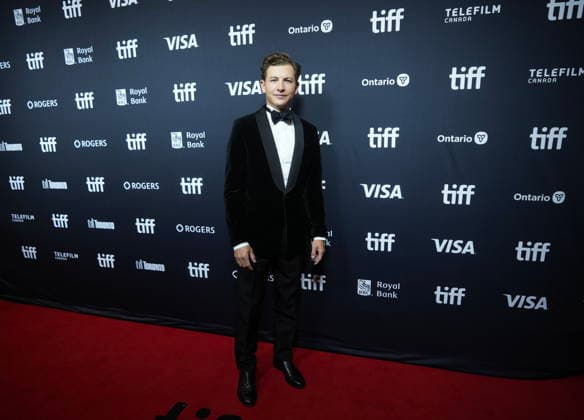 September 10, 2026, Toronto, On, CANADA: Actor Tye Sheridan poses for photographs on the red carpet for the movie The Housewife during the Toronto International Film Festival in Toronto on Thursday, Sept. 10, 2026. Toronto CANADA  - ZUMAc35_ 20260910_zaf_c35_193 Copyright: xNathanxDenettex