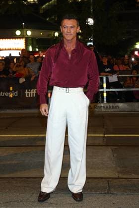 Luke Evans at arrivals for THE HOUSEWIFE Premiere at the Toronto International Film Festival (TIFF) 2026, Royal Alexandra Theatre, Toronto, ON, September 10, 2026. Photo By: JA Everett Collection THE HOUSEWIFE Premiere at the Toronto International Film Festival (TIFF) 2026 PUBLICATIONXNOTxINxCANxCHNxFRAxITAxJPNxNORxPOLxRUSxESPxUKxUSA