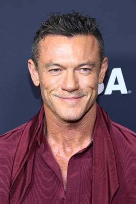 Luke Evans at arrivals for THE HOUSEWIFE Premiere at the Toronto International Film Festival (TIFF) 2026, Royal Alexandra Theatre, Toronto, ON, September 10, 2026. Photo By: JA Everett Collection THE HOUSEWIFE Premiere at the Toronto International Film Festival (TIFF) 2026 PUBLICATIONXNOTxINxCANxCHNxFRAxITAxJPNxNORxPOLxRUSxESPxUKxUSA