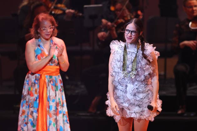 Mexican singer and actress Ximena Sarinana receives an award during the 39th annual Hispanic Heritage Awards at Orchestra Hall in Minneapolis, United States, 10 September 2026. Hispanic Heritage Awards in Minneapolis !ACHTUNG: NUR REDAKTIONELLE NUTZUNG!  Copyright: xAdamxBettcherx AME6443 20260911-55021366111_1