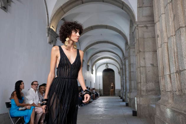 September 10, 2026, Madrid, Spain: A model parades with Dolores Cortes design during the OMODA Fashion Week en ISE San Isidro in Madrid. Madrid Spain  - ZUMAs197 20260910_aaa_s197_670 Copyright: xAtilanoxGarciax