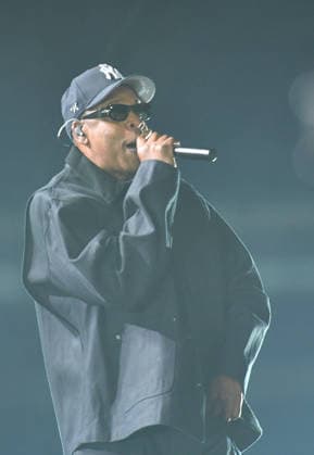 Jay Z in concert to celebrate his 30-year career at the Stade de France in Saint-Denis on September 10, 2026. Veeren Ramsamy, Bestimage. Jay Z performing at the Stade de France in Saint-Denis on September 10, 2026, to mark his 30-year career  Copyright: xVEERENx xBESTIMAGExVEERENx xBESTIMAGEx