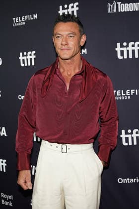 2026 Toronto International Film Festival - ˜The Housewife™ Premiere Luke Evans attends the red carpet for the ˜The Housewife™ premiere during the 2026 Toronto International Film Festival (TIFF) at Royal Alexandra Theatre. on September 10, 2026 in Toronto, Canada. (Photo by Leonardo Ramirez Eyepix Group) Copyright: xLeonardoxRamirez xEyepixxGroupx LR10092026-01298