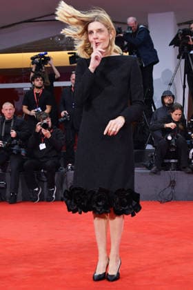 83rd Venice Mostra 83rd Venice Mostra Venice International Film Festival UN PEU AVANT MINUIT Premiere Chiara Mastroianni awaits the screening of *Un Peu Avant Minuit* Photos by Thomas Bohlen Starface 459571 September 10, 2026 Venice, Italy  Copyright: xThomasxBohlenx STAR_459571_039