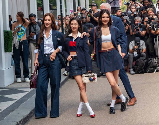 New York, NY, Sept. 10: Girls Generation at the Tommy Hilfiger Spring Summer 2027 Show during New York Fashion Week in New York City on September 10, 2026. Credit: Camara Porter, AdMedia 459576, 2026 09 10  Copyright: xAdMediax STAR_459576_016