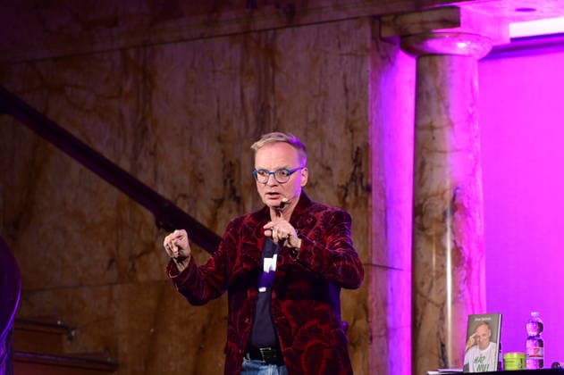 Uwe Steimle with his show *Nu Keen Getue, keen Gemache* at the historic Art Nouveau department store in Görlitz, September 10, 2026 Copyright: xMatthiasxWehnertx