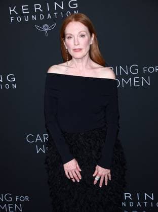 5th Annual Kering Caring For Women - NYC Julianne Moore attends the 5th Annual Kering Caring For Women at The Pool restaurant in New York, NY on September 10, 2026. Photo by Charles Guerin ABACAPRESS.COM New York City NY United States  Copyright: xGuerinxCharles ABACAx