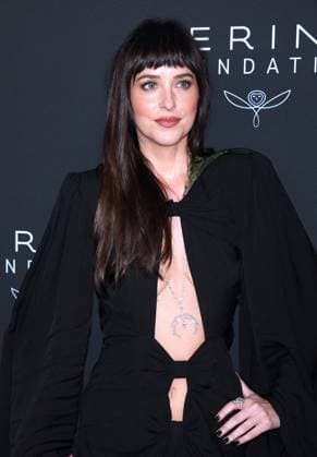 5th Annual Kering Caring For Women - NYC Dakota Johnson attends the 5th Annual Kering Caring For Women at The Pool restaurant in New York, NY on September 10, 2026. Photo by Charles Guerin ABACAPRESS.COM New York City NY United States  Copyright: xGuerinxCharles ABACAx