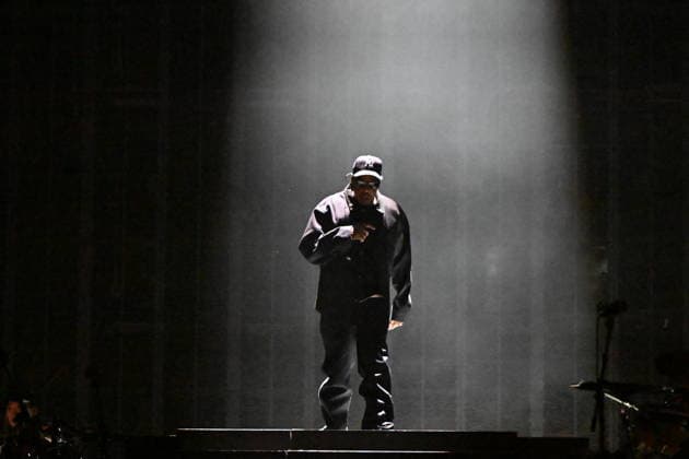 Jay Z In Concert At Stade De France - Saint-Denis Jay-Z performs live on stage at the Stade de France in Paris, France on September 10, 2026. Photo by ABACAPRESS.COM  Copyright: xABACAx