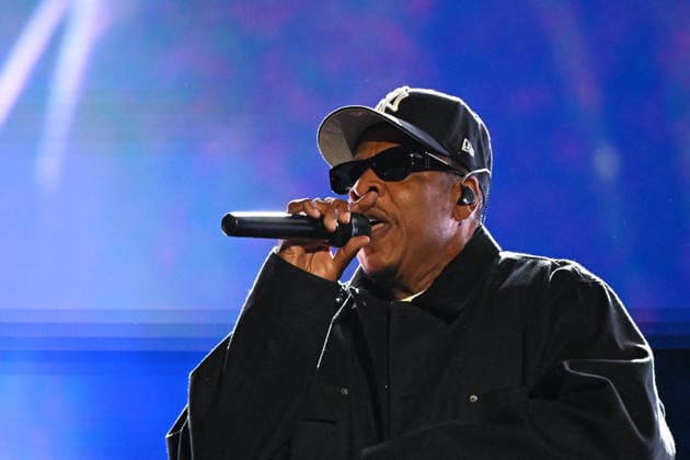 Jay Z In Concert At Stade De France - Saint-Denis Jay-Z performs live on stage at the Stade de France in Paris, France on September 10, 2026. Photo by ABACAPRESS.COM  Copyright: xABACAx