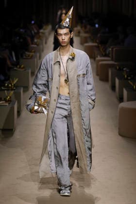 COACH Spring Summer 2027 runway during New York Fashion Week on September 2026 - New York, USA 09 09 2026 COACH Spring Summer 2027 runway during New York Fashion Week on September 2026 - New York, USA 09 09 2026, Credit:IK ALDAMA dpa Picture Alliance GmbH Avalon Vereinigte Staaten, New York  Copyright: xIKxALDAMAx xdpaxPicturexAlliancexGmbHx xAvalonx 1133247439