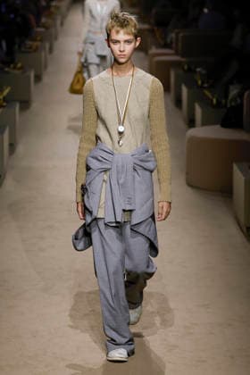 COACH Spring Summer 2027 runway during New York Fashion Week on September 2026 - New York, USA 09 09 2026 COACH Spring Summer 2027 runway during New York Fashion Week on September 2026 - New York, USA 09 09 2026, Credit:IK ALDAMA dpa Picture Alliance GmbH Avalon Vereinigte Staaten, New York  Copyright: xIKxALDAMAx xdpaxPicturexAlliancexGmbHx xAvalonx 1133248019