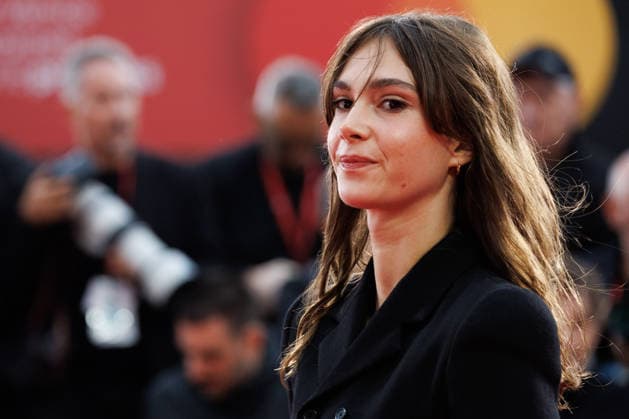 News - Un Peu Avant Minuit Red Carpet - The 83rd Venice International Film Festival Clara Pacini attends the Un Peu Avant Minuit Screening during the 83rd Venice International Film Festival at Sala Grande on September 10, 2026 in Venice, Italy. Photo: Cinzia Camela. Lido di Venezia Palazzo del Cinema Italy Copyright: xCinziaxCamelax xLiveMediax LPN_2662638