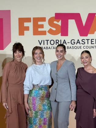 Presentation of the Second Season of *Las Berrocal* at FesTVal Rocío Martín Berrocal, Alba Díaz, Vicky Martín Berrocal, and Victoria Martín Serrano pose during the presentation of the new season of *Las Berrocal* at FesTVal on September 11, 2026, in Vitoria, Spain LAS BERROCAL VITORIA FESTIVAL FESTVAL SEPTEMBER 11, 2026 Europa Press 09 11 2026 Madrid, Madrid, Spain  Copyright: xEuropaxPressx 7764299