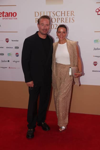 Sasha with his wife Julia Röntgen at the 17th German Radio Awards ceremony in 2026 at the Stage Theater an der Elbe in Hamburg, September 10, 2026 Copyright: xAgenturxMatthiasxWehnertx xM.xGränzdörferx