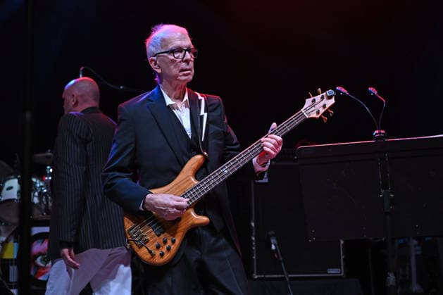Holy Holy performing at Shepherd™s Bush Empire in London LONDON, ENGLAND - SEPTEMBER 10: Tony Visconti of ˜Holy Holy™ performing at Shepherd™s Bush Empire on September 10, 2026 in London, England. CAP MAR MAR Great Britain UK Copyright: xMartinxHarris CapitalxPicturesx