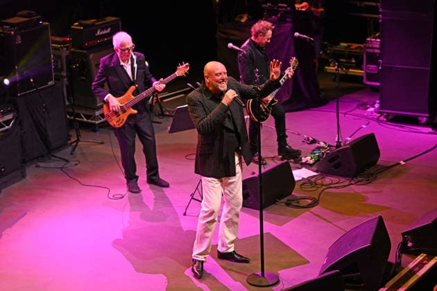 Holy Holy performing at Shepherd™s Bush Empire in London LONDON, ENGLAND - SEPTEMBER 10: Tony Visconti, Glenn Gregory and James Stevenson of ˜Holy Holy™ performing at Shepherd™s Bush Empire on September 10, 2026 in London, England. CAP MAR MAR Great Britain UK Copyright: xMartinxHarris CapitalxPicturesx