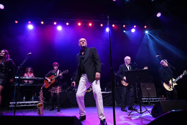 Holy Holy performing at Shepherd™s Bush Empire in London LONDON, ENGLAND - SEPTEMBER 10: Glenn Gregory, Tony Visconti and James Stevenson of ˜Holy Holy™ performing at Shepherd™s Bush Empire on September 10, 2026 in London, England. CAP MAR MAR Great Britain UK Copyright: xMartinxHarris CapitalxPicturesx