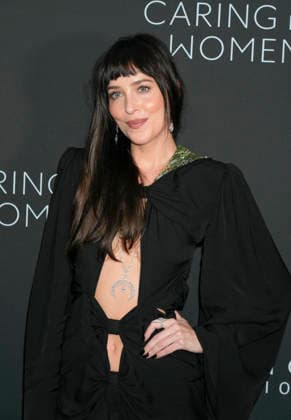 Kering Foundation 5th Annual Caring for Women Gala attend the Kering Foundation 5th Annual Caring for Women Gala, held at The Pool, Seagram Building in New York City, Thursday September 10, 2026. Photography by Jennifer Graylock-Graylock.com 917-519-7666Dakota Johnson attends the Kering Foundation 5th Annual Caring for Women Gala, held at The Pool, Seagram Building in New York City, Thursday September 10, 2026. Photography by Jennifer Graylock-Graylock.com 917-519-7666, Credit:Jennifer Graylock Avalon United States, New York, New York, The Pool Seagram Building Copyright: xJenniferxGraylockx xAvalonx 1133253050