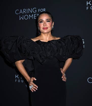 September 10, 2026, New York, Ny, United States: Salma Hayek attends the Kering Foundation Fifth Annual Caring for Women Dinner. Held at The Pool in New York. Zuma Press September 10, 2026 New York United States - ZUMAp281 20260910_zea_p281_194 Copyright: xPhotoxImagexPressx