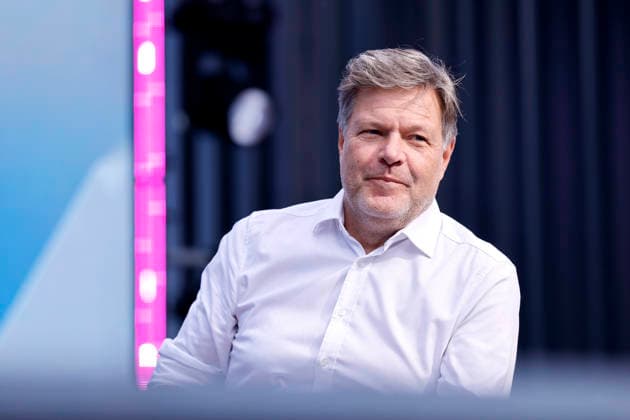 Politician Robert Habeck of the Green Party, former Minister for Economic Affairs of the Federal Republic of Germany, speaks at Deutsche Telekom’s DIGITAL X 2026 event at Cologne’s Rheinauhafen. DIGITAL X is Europe’s leading cross-industry digitalization initiative. Cologne, September 8, 2026, North Rhine-Westphalia, Germany Copyright: xChristophxHardtx